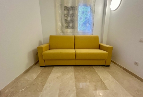 Resale - Apartment - Torrevieja - Punta prima