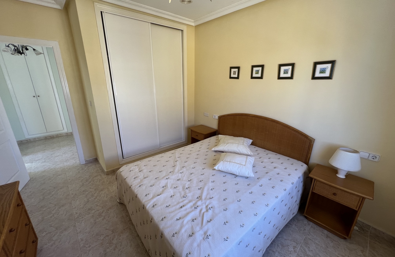 Resale - Villa - Orihuela Costa - La Zenia