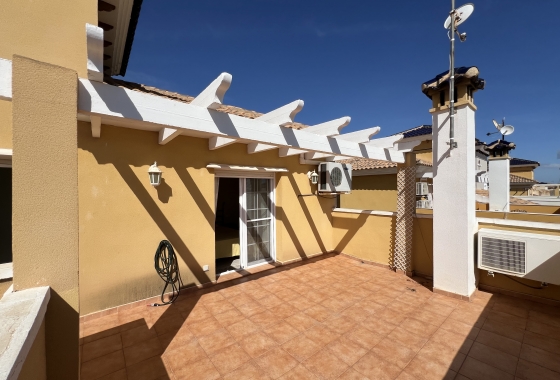 Resale - Villa - Orihuela Costa - La Zenia