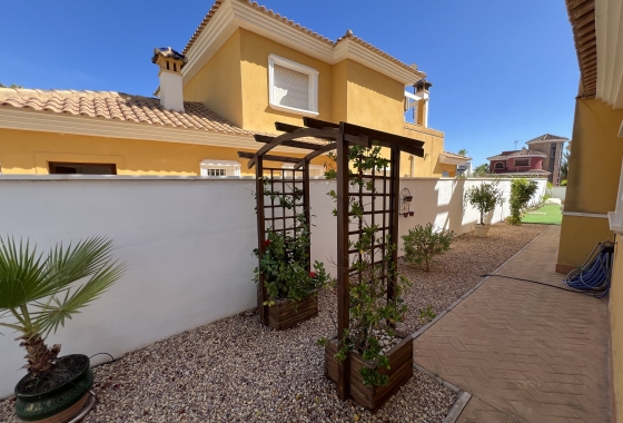 Reventa - Villa - Orihuela Costa - La Zenia