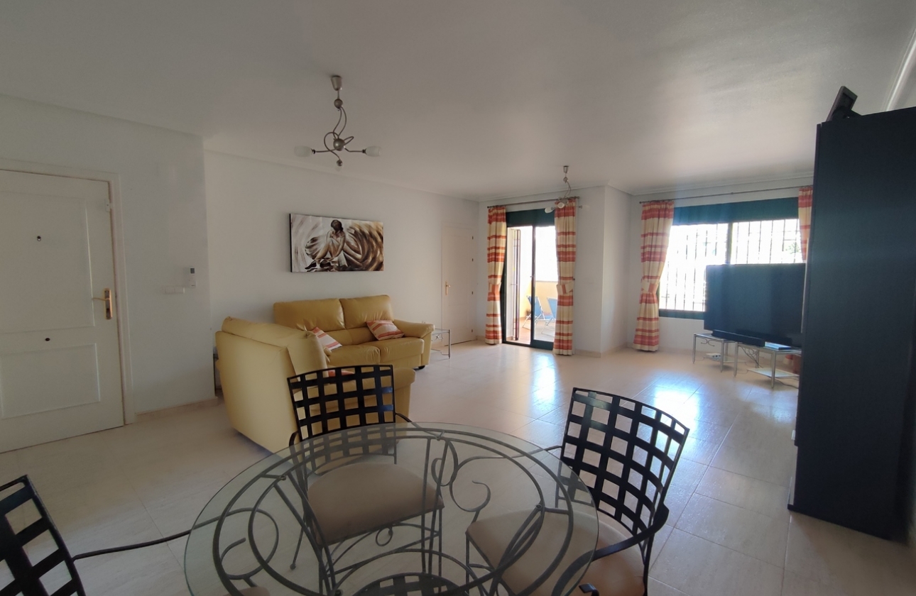 Resale - Apartment - Orihuela Costa - Campoamor Golf