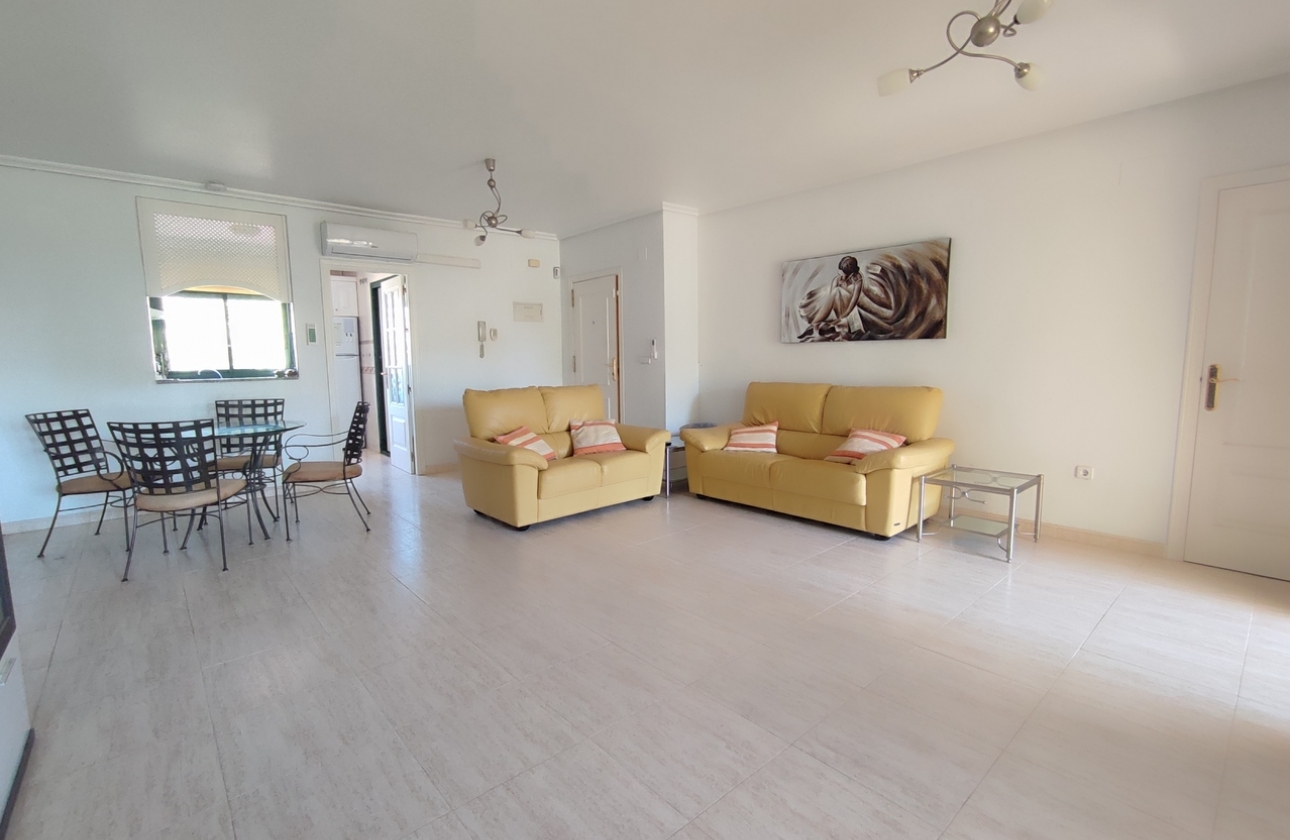 Resale - Apartment - Orihuela Costa - Campoamor Golf