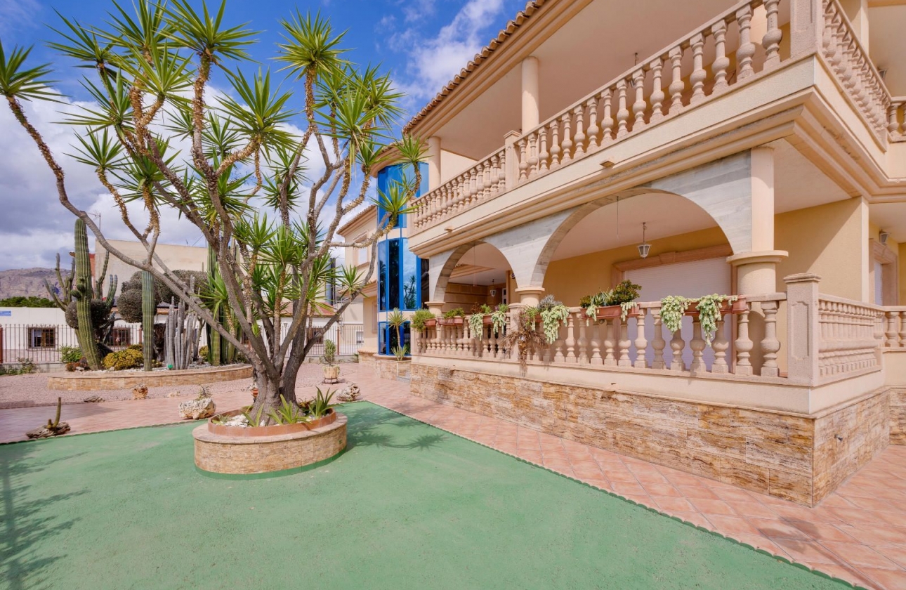 Rynek wtórny - Detached House / Villa - Orihuela - Hurchillo