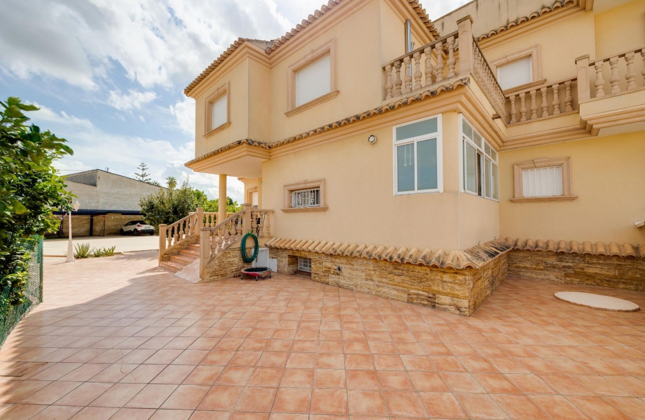 Resale - Detached House / Villa - Orihuela - Hurchillo