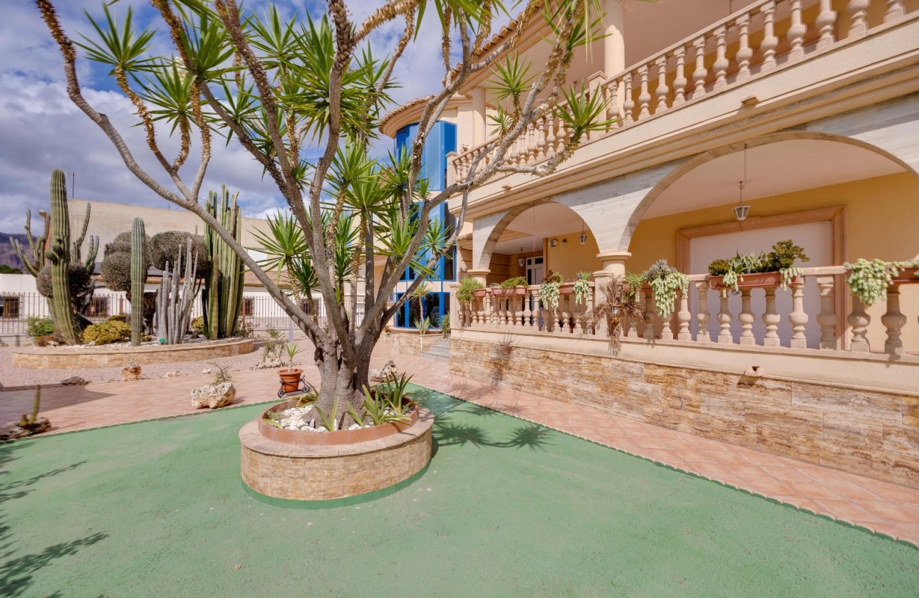 Rynek wtórny - Detached House / Villa - Orihuela - Hurchillo