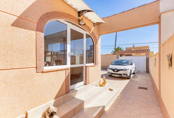 Reventa - Villa - Torrevieja - La siesta