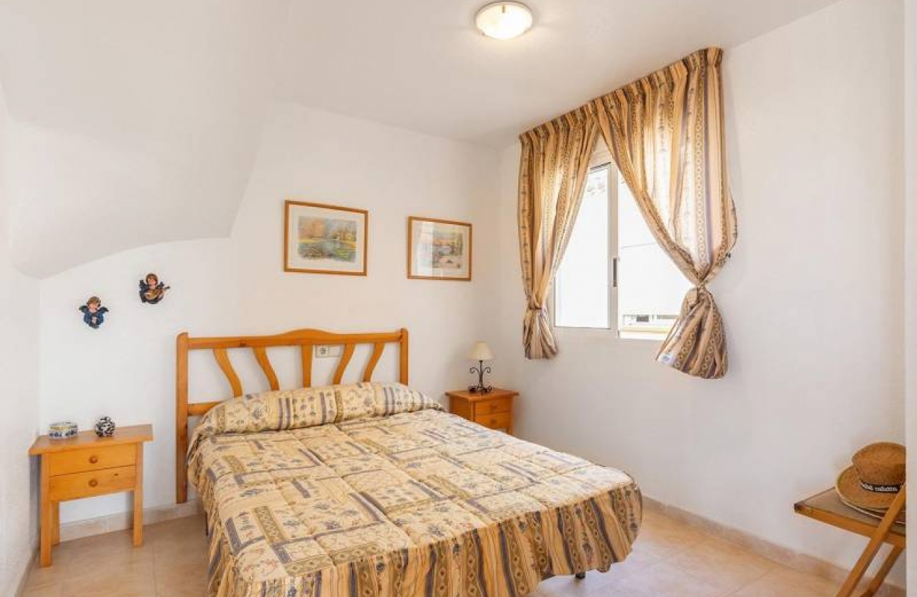 Rynek wtórny - Apartament - Orihuela Costa - La Zenia