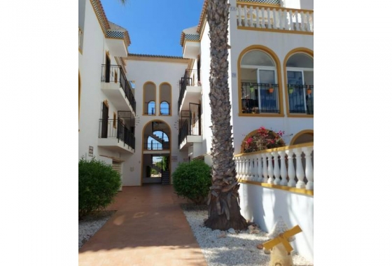 Resale - Apartment - Orihuela Costa - La Zenia