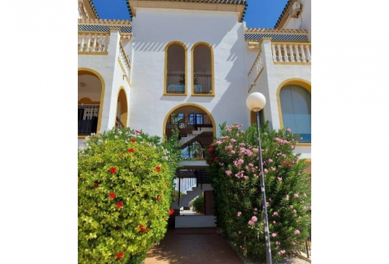 Resale - Apartment - Orihuela Costa - La Zenia