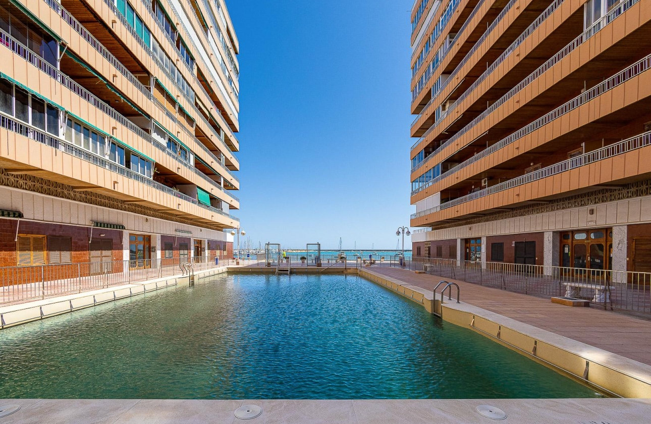 Reventa - Apartment - Torrevieja - El Acequión