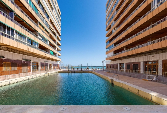 Resale - Apartment - Torrevieja - El Acequión