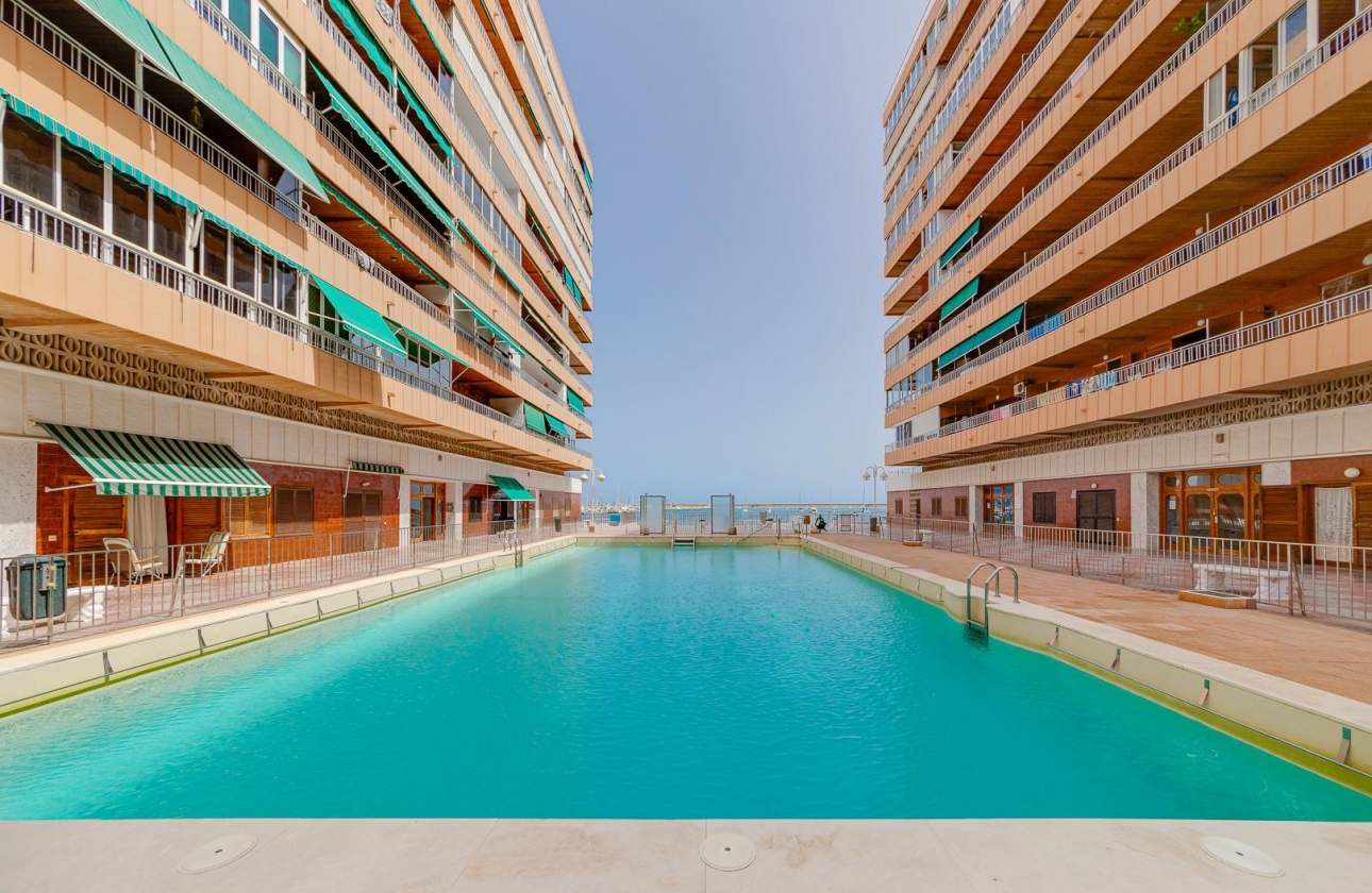 Reventa - Apartment - Torrevieja - El Acequión