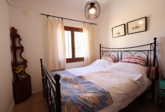 Resale - Bungalow - Torrevieja - Los Frutales