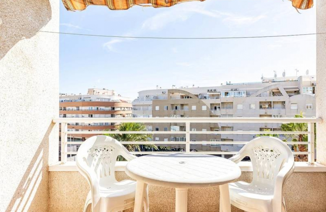 Resale - Apartment - Torrevieja - Centro