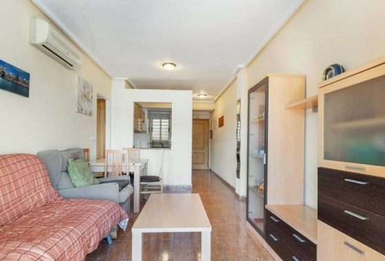 Resale - Apartment - Torrevieja - Centro