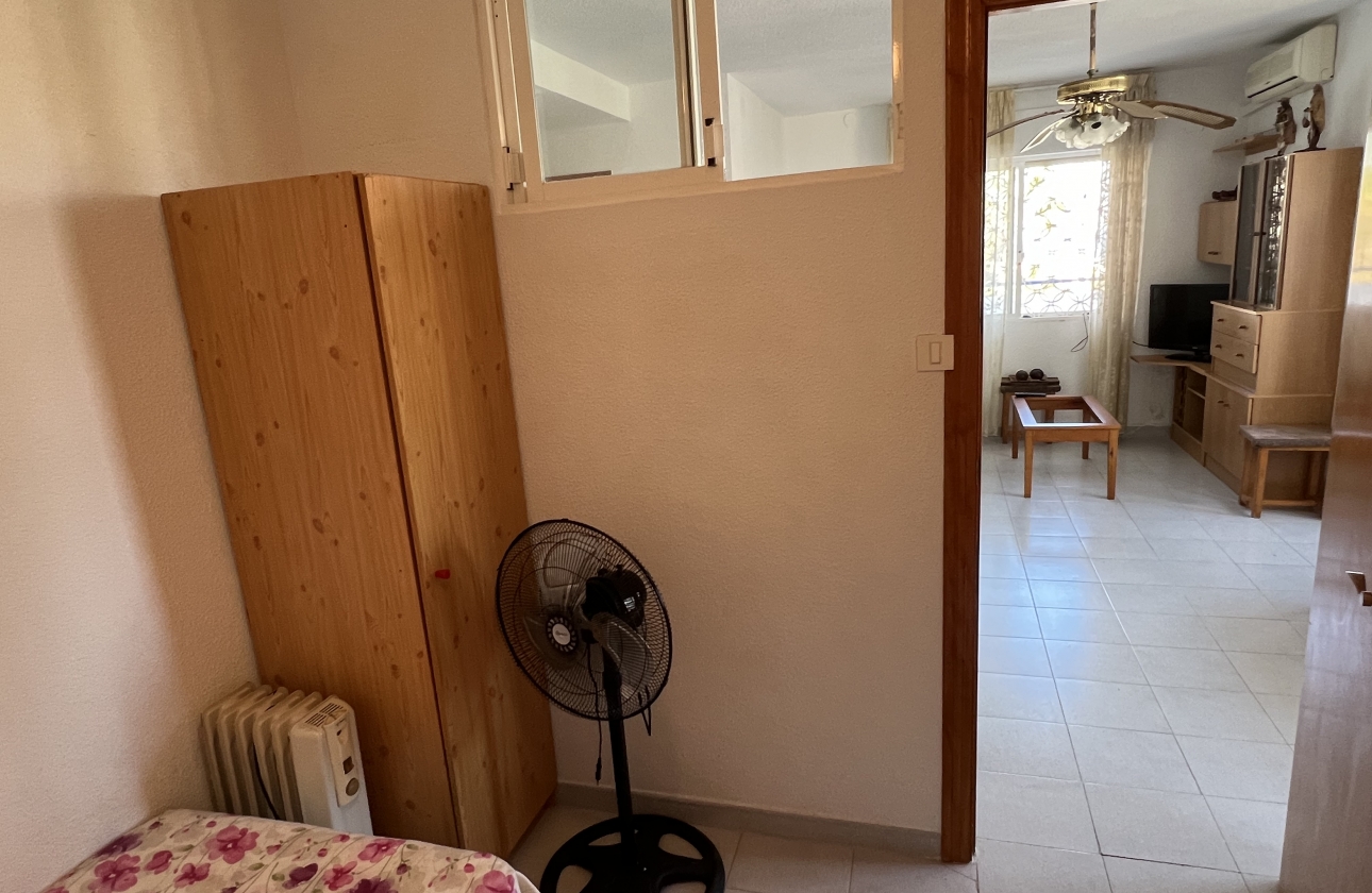 Resale - Apartment - Torrevieja