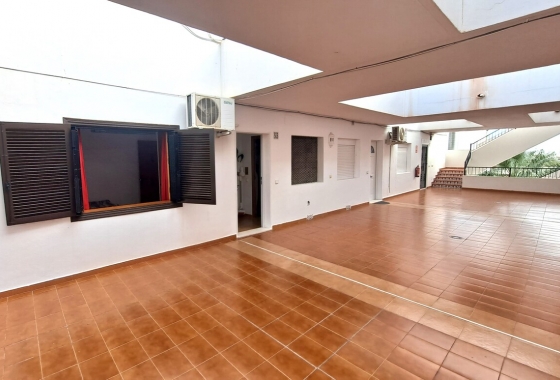 Resale - Apartment - Orihuela Costa - Villamartín