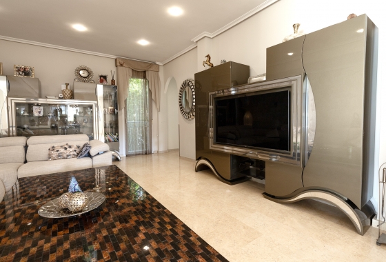 Resale - Villa - Torrevieja - Cabo cervera