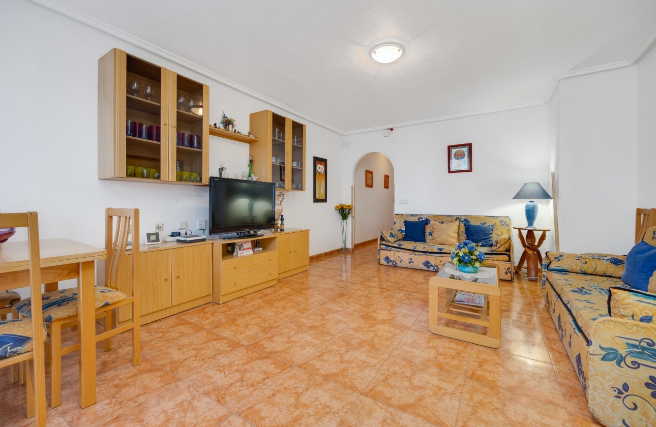 Resale - Apartment - Torrevieja - Centro