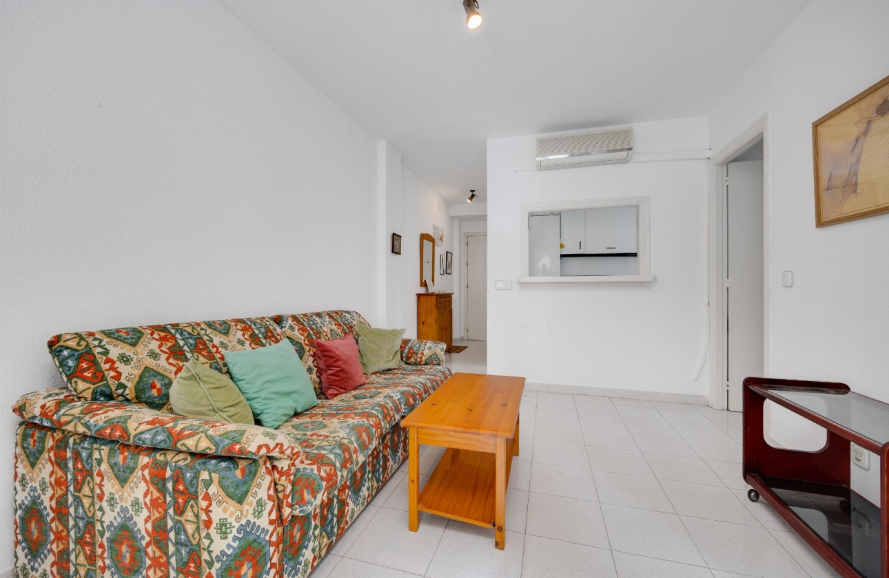 Rynek wtórny - Apartament - Torrevieja - Playa De Los Naufragos