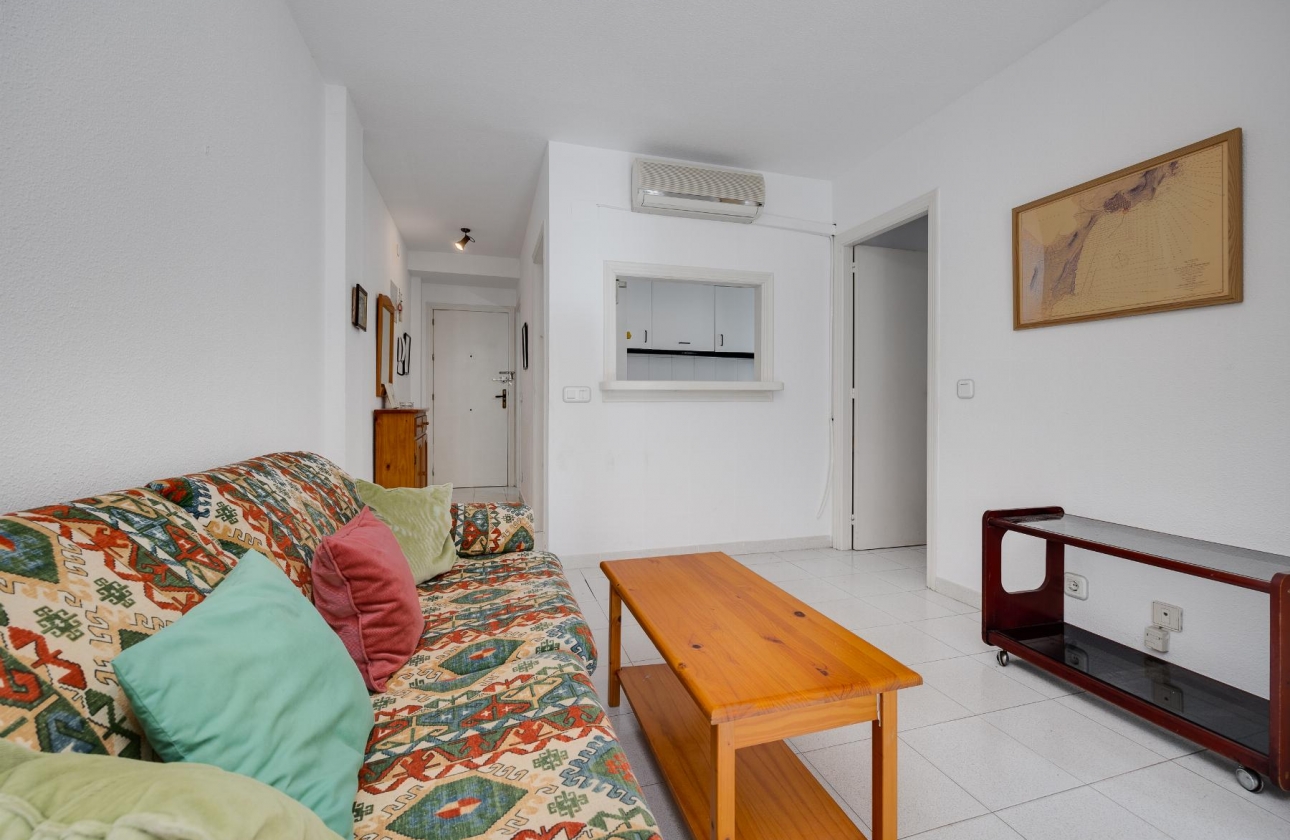 Rynek wtórny - Apartament - Torrevieja - Playa De Los Naufragos