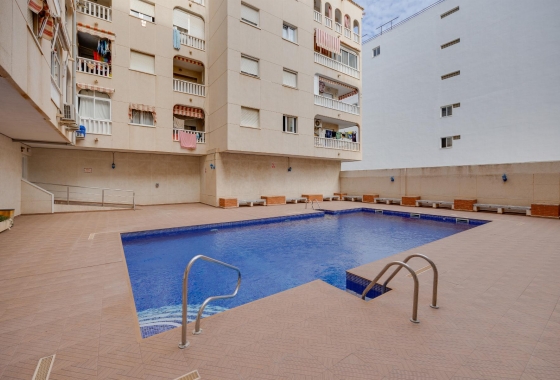 Rynek wtórny - Apartament - Torrevieja - Playa De Los Naufragos