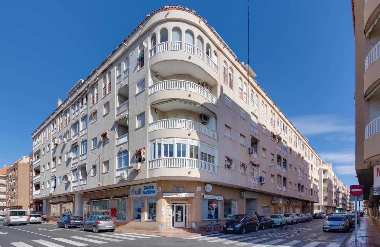 Rynek wtórny - Apartament - Torrevieja - Playa De Los Naufragos