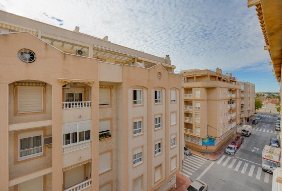 Rynek wtórny - Apartament - Torrevieja - Playa De Los Naufragos