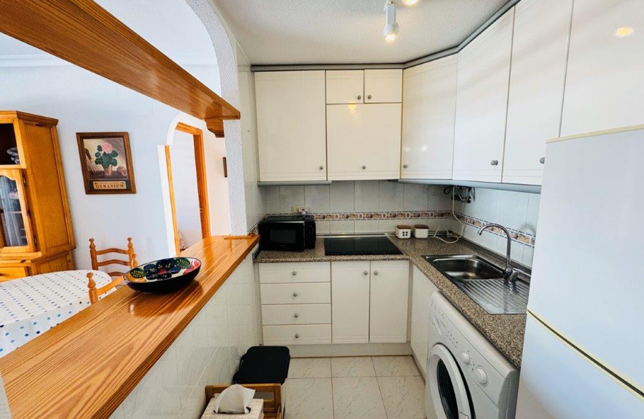 Rynek wtórny - Apartament - Torrevieja - La Mata