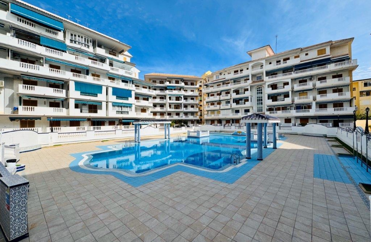 Rynek wtórny - Apartament - Torrevieja - La Mata