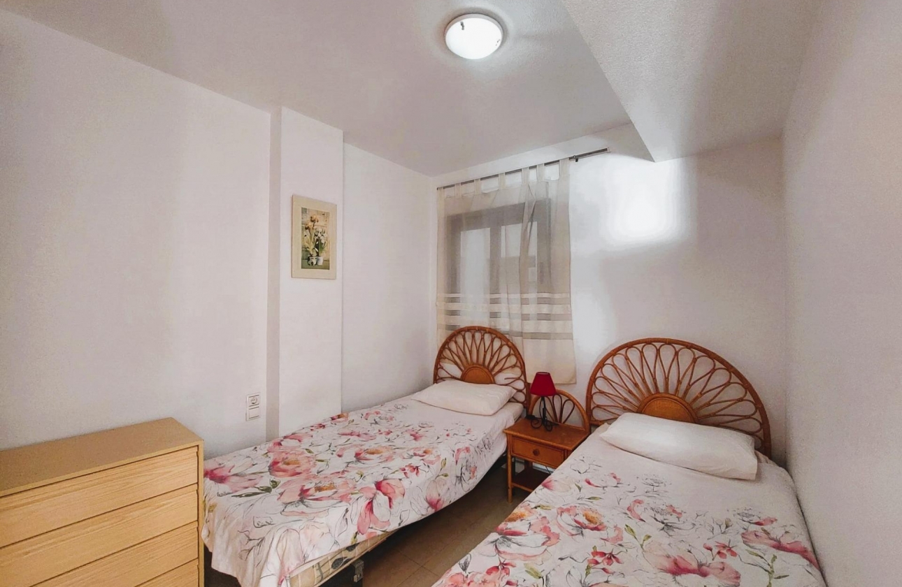 Rynek wtórny - Apartament - Torrevieja - Playa de los Locos