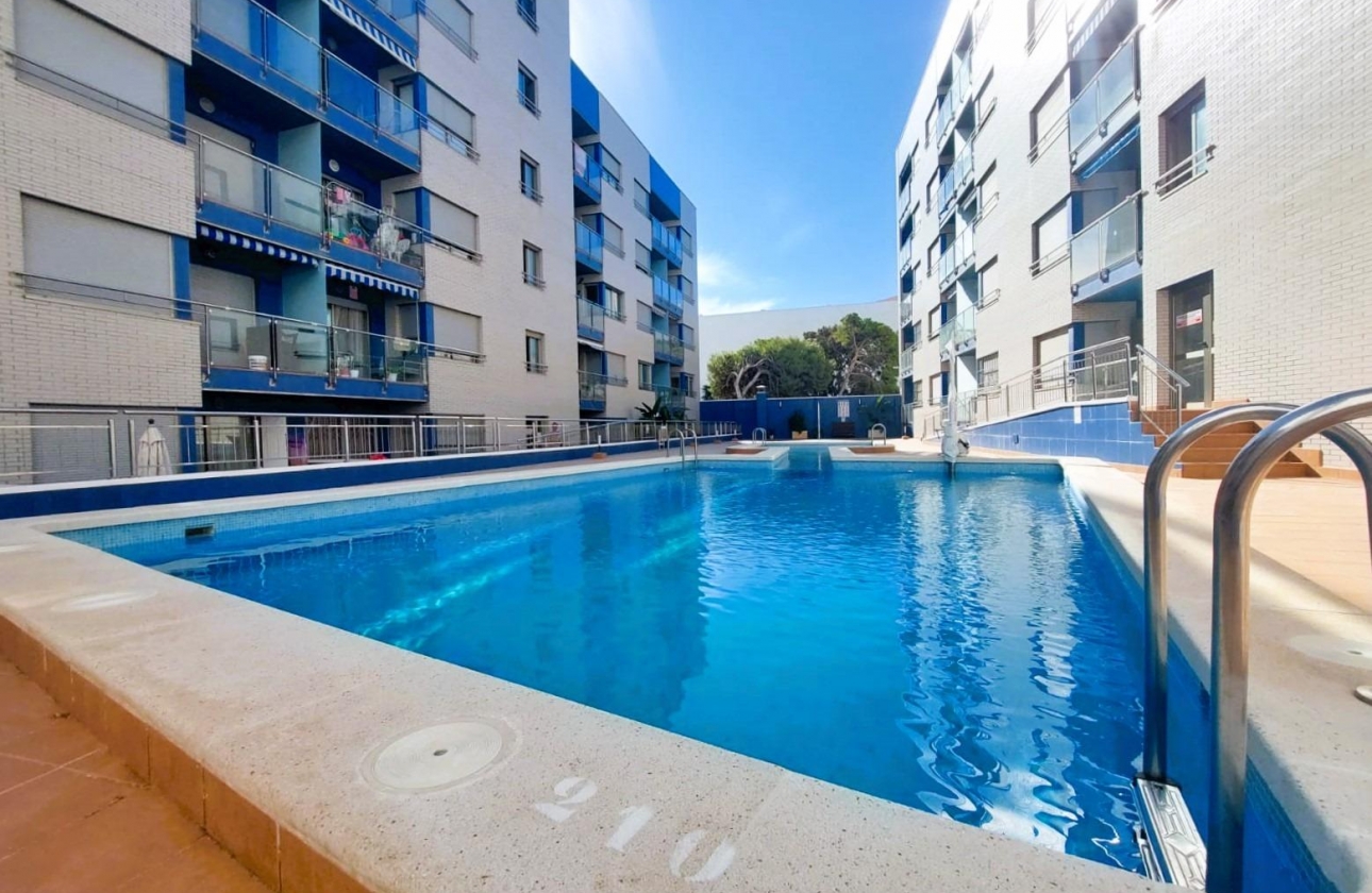 Rynek wtórny - Apartament - Torrevieja - Playa de los Locos