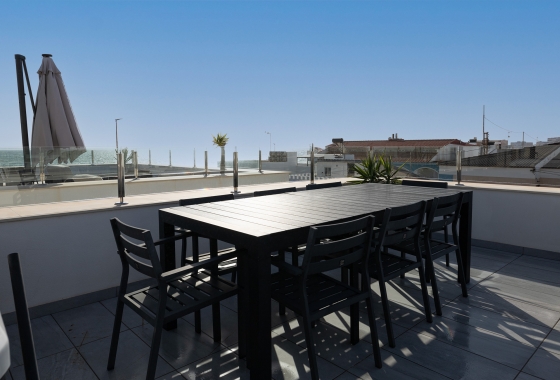 Resale - Villa - Torrevieja - La Mata