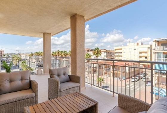 Rynek wtórny - Apartament - Torrevieja - Playa De Los Naufragos