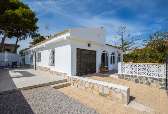 Rynek wtórny - Villa - Torrevieja - Los Balcones