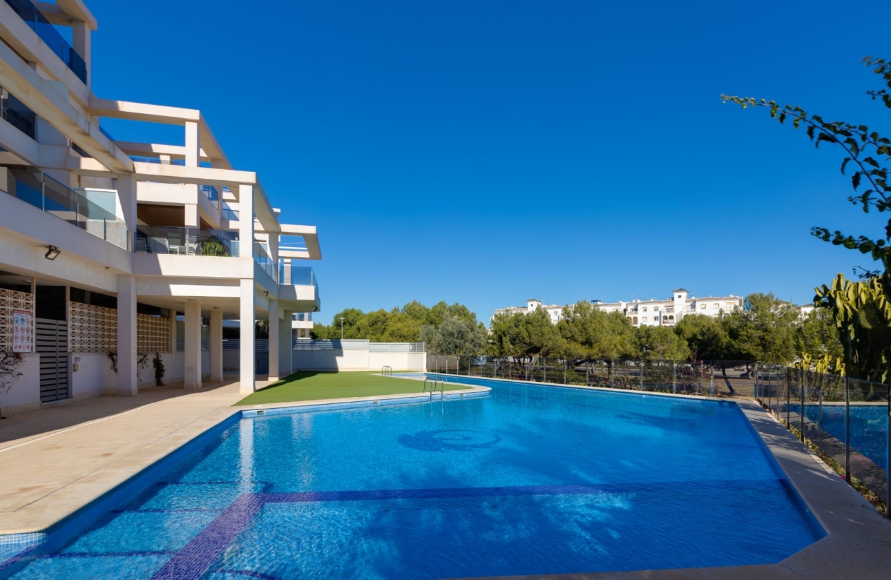 Resale - Apartment - Orihuela Costa - La Zenia