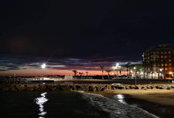 Rynek wtórny - Studio/Kawalerka - Torrevieja - Centro