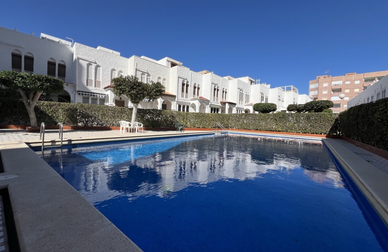 Rynek wtórny - Apartament - Torrevieja - La Mata