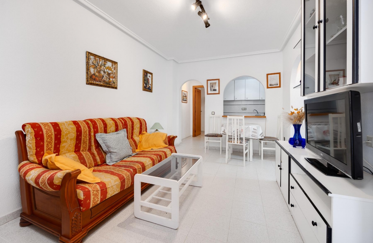 Rynek wtórny - Apartament - Torrevieja - Playa De Los Naufragos