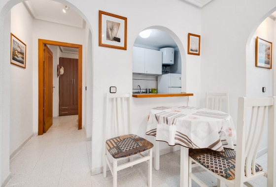 Rynek wtórny - Apartament - Torrevieja - Playa De Los Naufragos