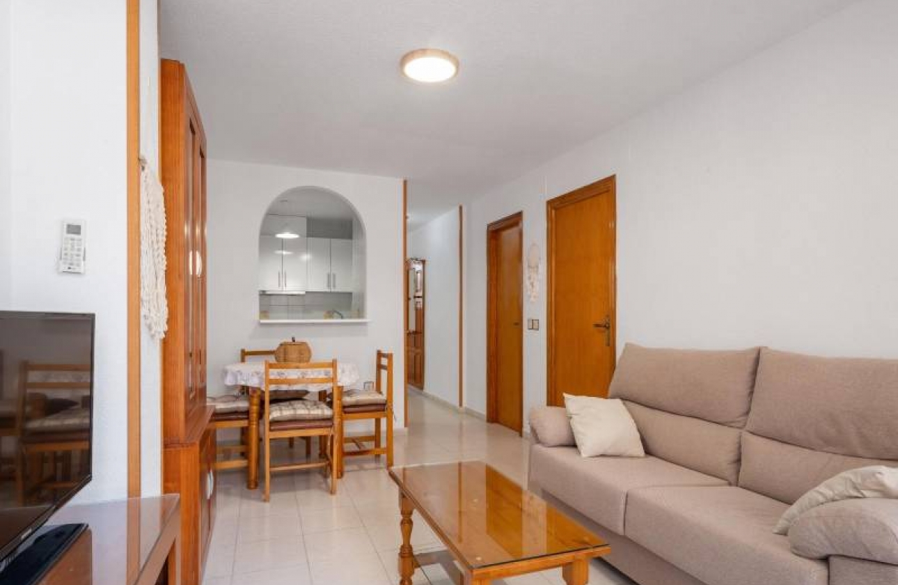 Rynek wtórny - Apartament - Torrevieja - Playa de los Locos