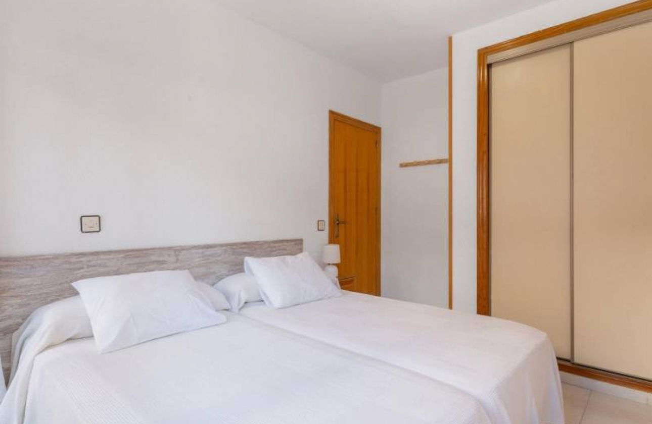 Rynek wtórny - Apartament - Torrevieja - Playa de los Locos