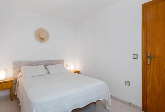 Rynek wtórny - Apartament - Torrevieja - Playa de los Locos