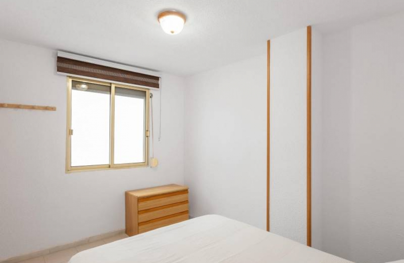 Rynek wtórny - Apartament - Torrevieja - Playa de los Locos