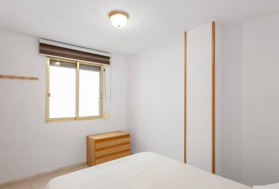 Rynek wtórny - Apartament - Torrevieja - Playa de los Locos