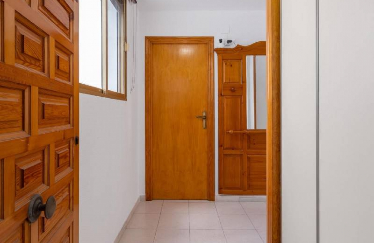 Rynek wtórny - Apartament - Torrevieja - Playa de los Locos