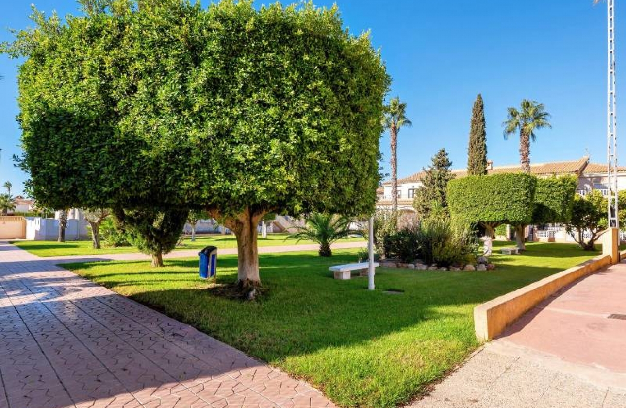 Rynek wtórny - Bungalow dolny - Torrevieja - Parque las naciones