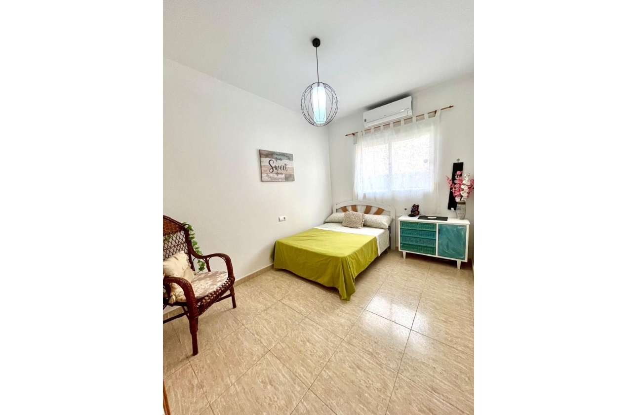 Resale - Ground Floor - Torrevieja - Playa de los Locos