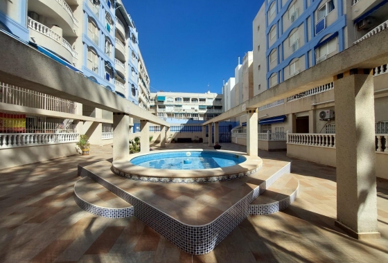 Resale - Ground Floor - Torrevieja - Playa de los Locos