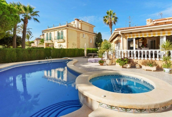 Resale - Villa - Orihuela Costa - Cabo Roig